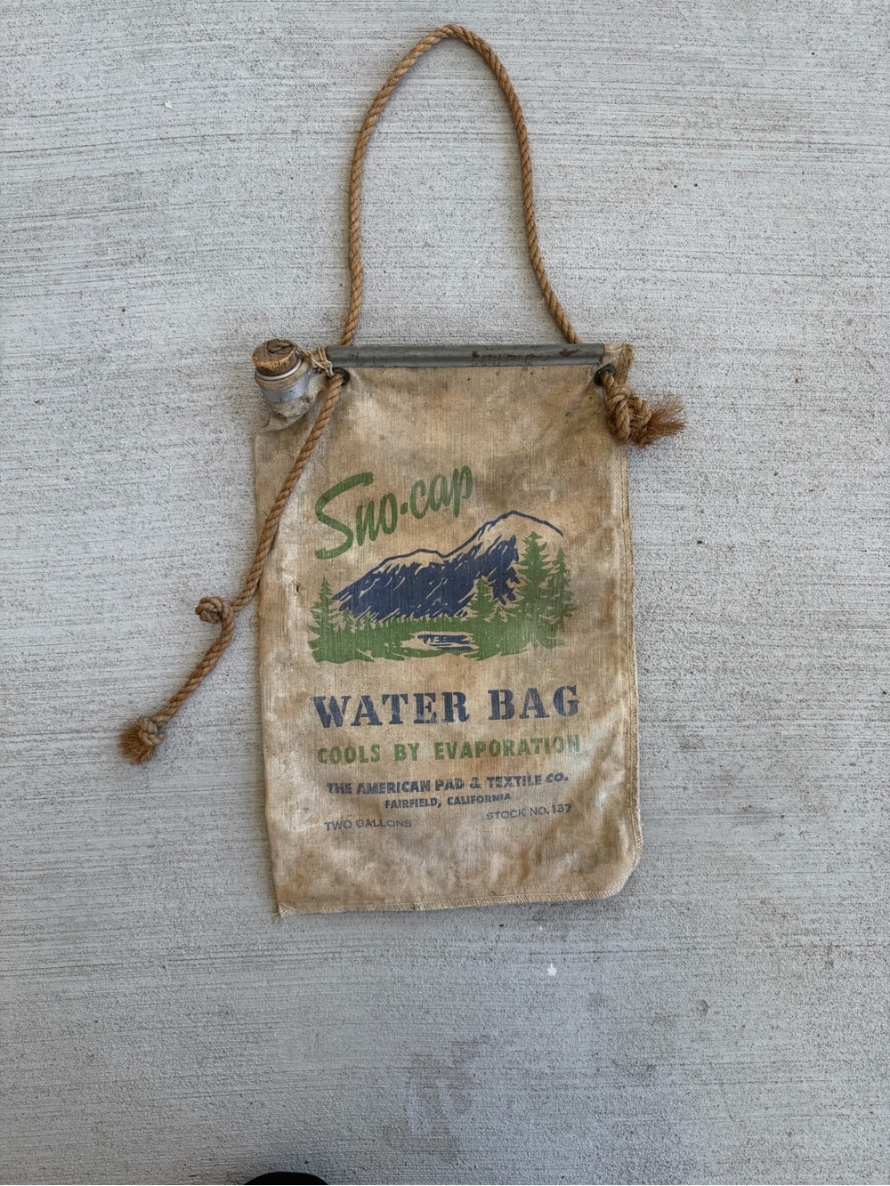 Vintage Sno-cap Canvas Water Bag 2 Gallon Evaporation Cooler Camping Decor